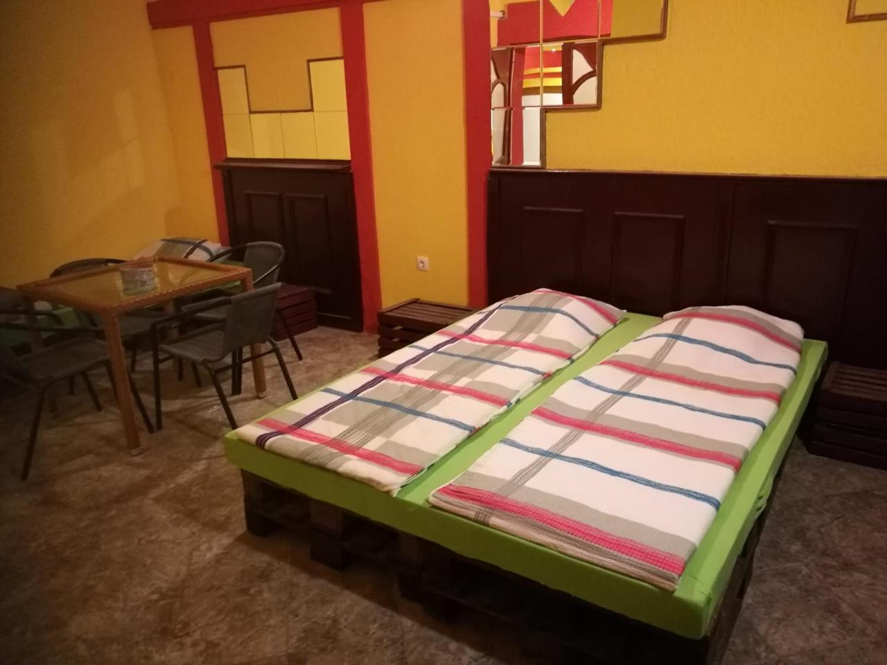 Hostel Horgos Centar Exteriör bild